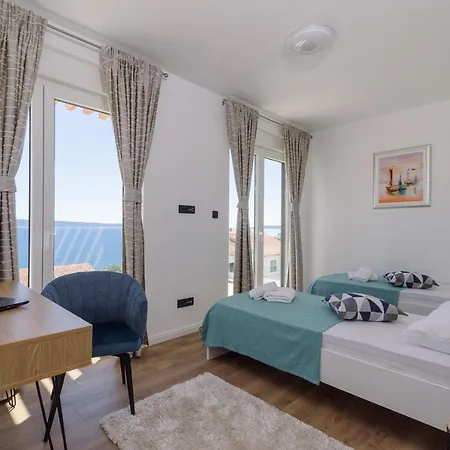 Alea In Okrug Gornji, Heated Private Pool, Jacuzzi, Villa Trogir