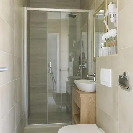 Villa Alea In Okrug Gornji, Heated Private Pool, Jacuzzi,