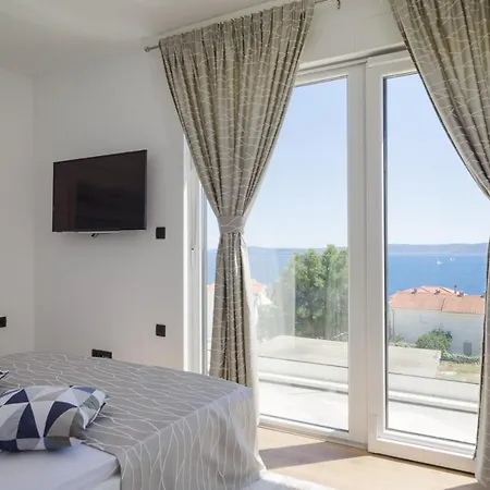 Alea In Okrug Gornji, Heated Private Pool, Jacuzzi, * Trogir